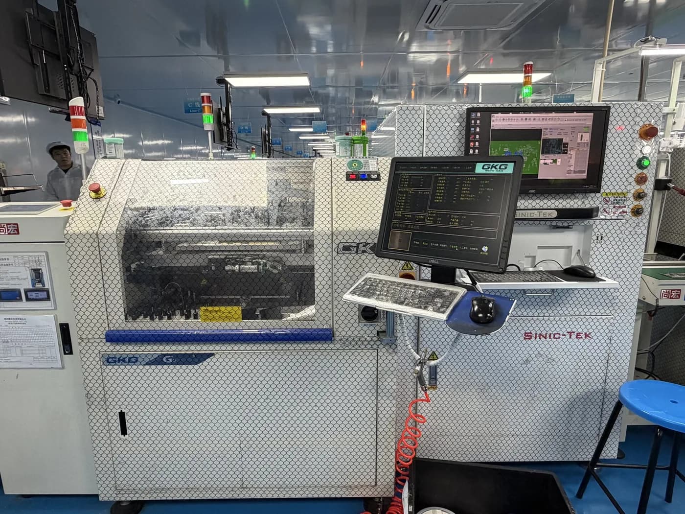 SMD-Bestückungslinie im WellPCB Werk Shenzhen